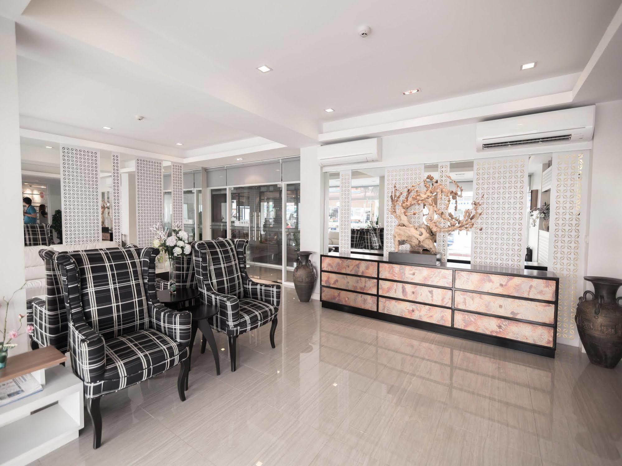 סי ראצ'ה Racha Residence מראה חיצוני תמונה